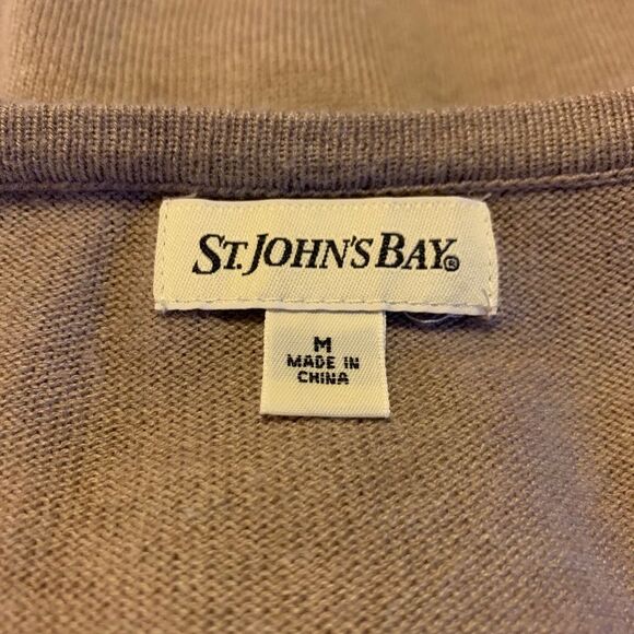 St. John’s Bay Beige Ruffle V-Neck Cardigan Sweater Medium - Picture 7 of 9
